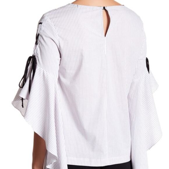 Harlowe & Graham Lace-Up Bell Sleeve Blouse Small - Picture 2 of 3